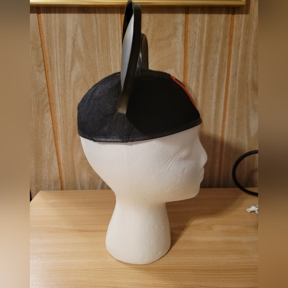 Vintage Walt Disney World Mickey Mouse Ears - Picture 5 of 7